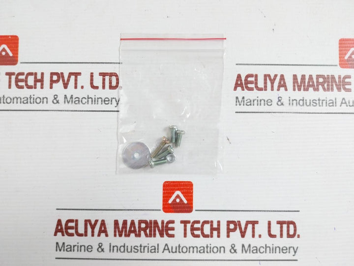 Schneider Electric Extended Rotary Handle Easypact Ezc 100/Cvs 100E