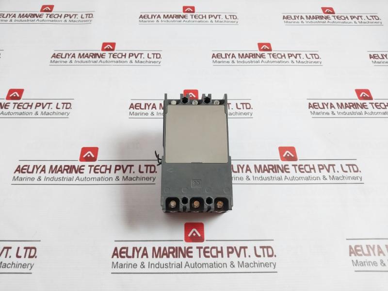 Schneider Electric Ezc100F100A Easypact 3 Pole Circuit Breaker 690V 6Kv 50/60Hz