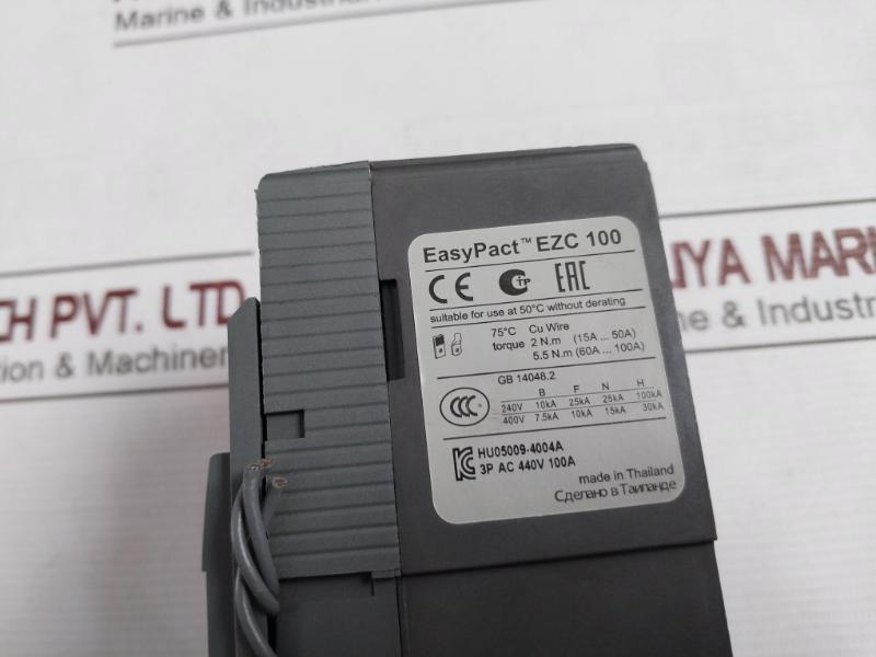 Schneider Electric Ezc100F100A Easypact 3 Pole Circuit Breaker 690V 6Kv 50/60Hz