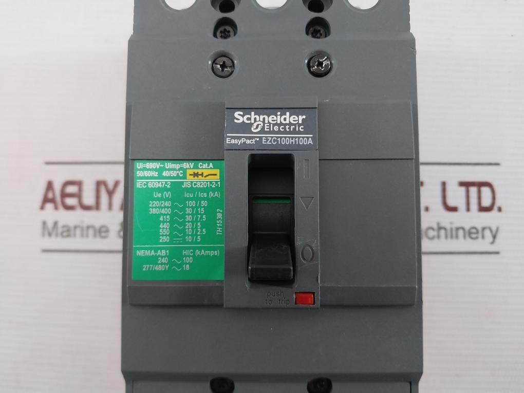 Schneider Electric Ezc100H100A Easypact Circuit Breaker 690V 6Kv 50/60Hz 40/50 C