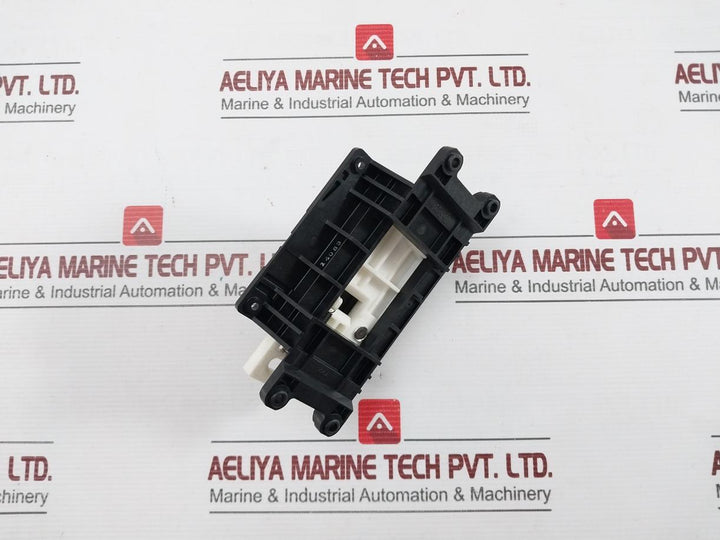 Extended Rotary Handle Schneider Electric Ezerote Ezc250