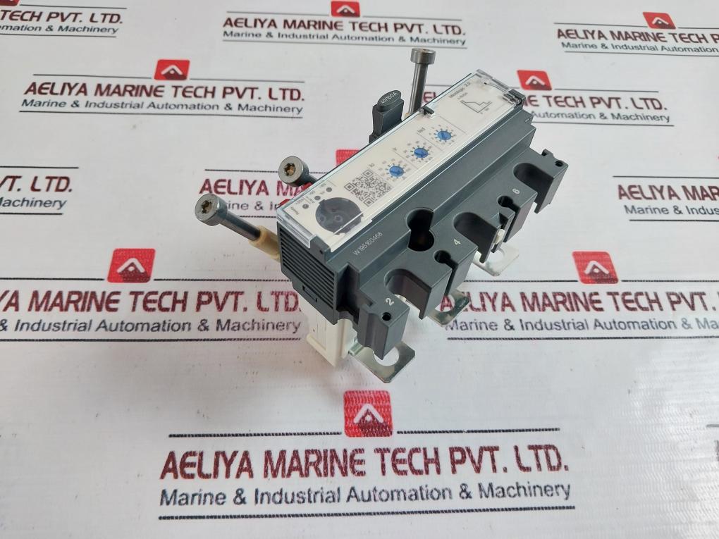 Schneider Electric GHG11241AA Micrologic 2.2 Trip Unit