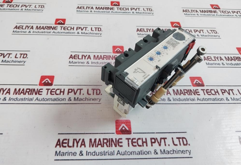 Schneider Electric GHG11241AA Micrologic 2.2 Trip Unit