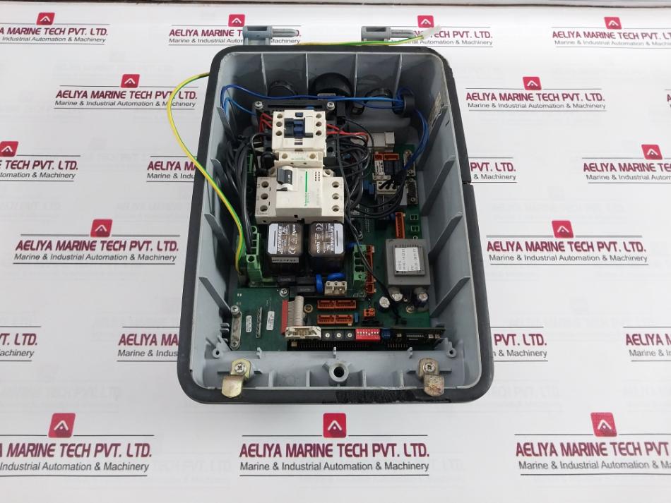 Schneider Electric Gv2-le16 14A Electrical Control Panel 2Hp/240Vac P.Pole