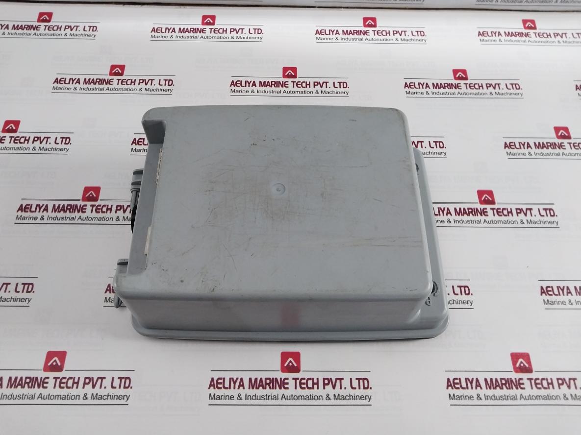 Schneider Electric Gv2-le16 14A Electrical Control Panel 2Hp/240Vac P.Pole