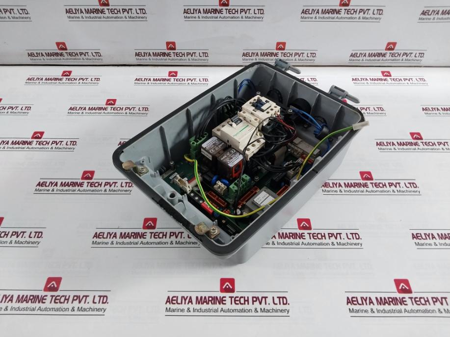 Schneider Electric Gv2-le16 14A Electrical Control Panel 2Hp/240Vac P.Pole