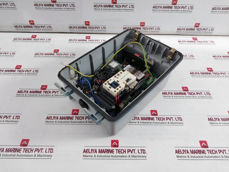 Schneider Electric Gv2-le16 14A Electrical Control Panel 2Hp/240Vac P.Pole