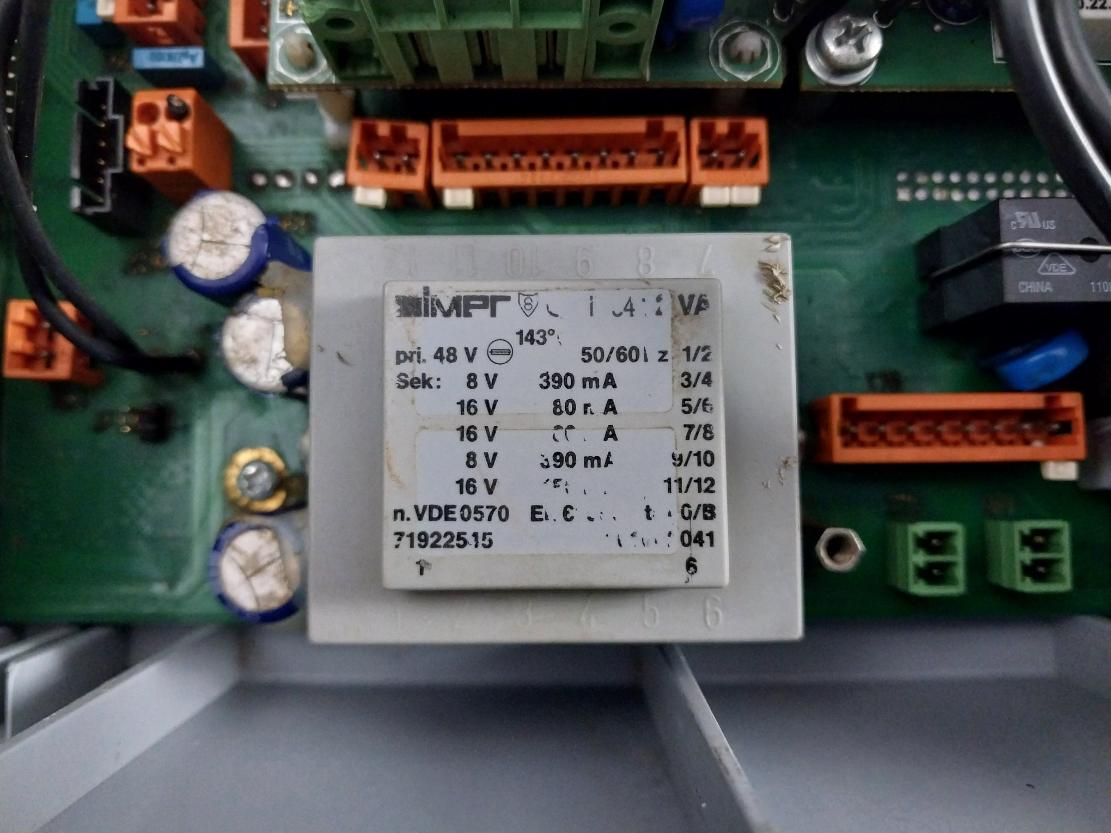 Schneider Electric Gv2-le16 14A Electrical Control Panel 2Hp/240Vac P.Pole