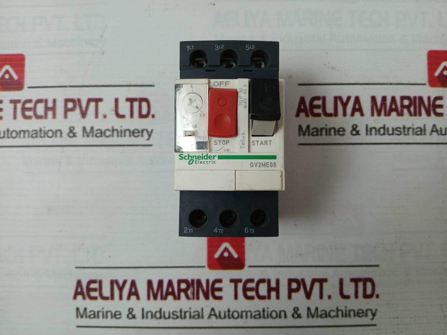 Schneider Electric Gv2Me08 Motor Circuit Breaker 75C 50/60 Hz 2.5-4A