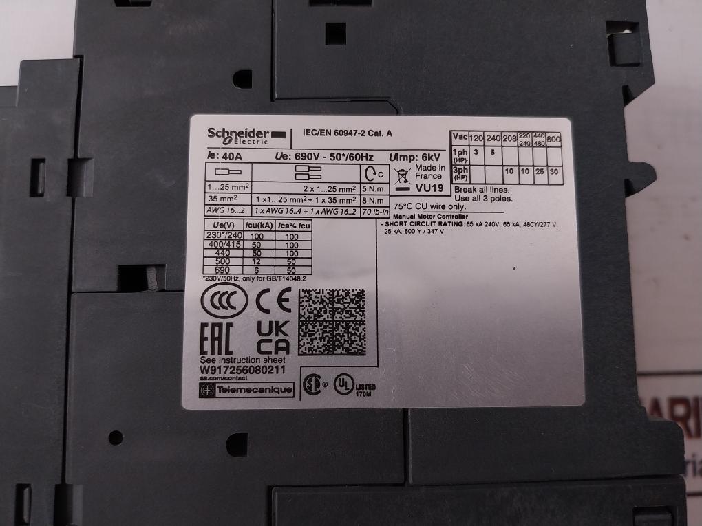 Schneider Electric GV3L40 Motor Circuit Breaker