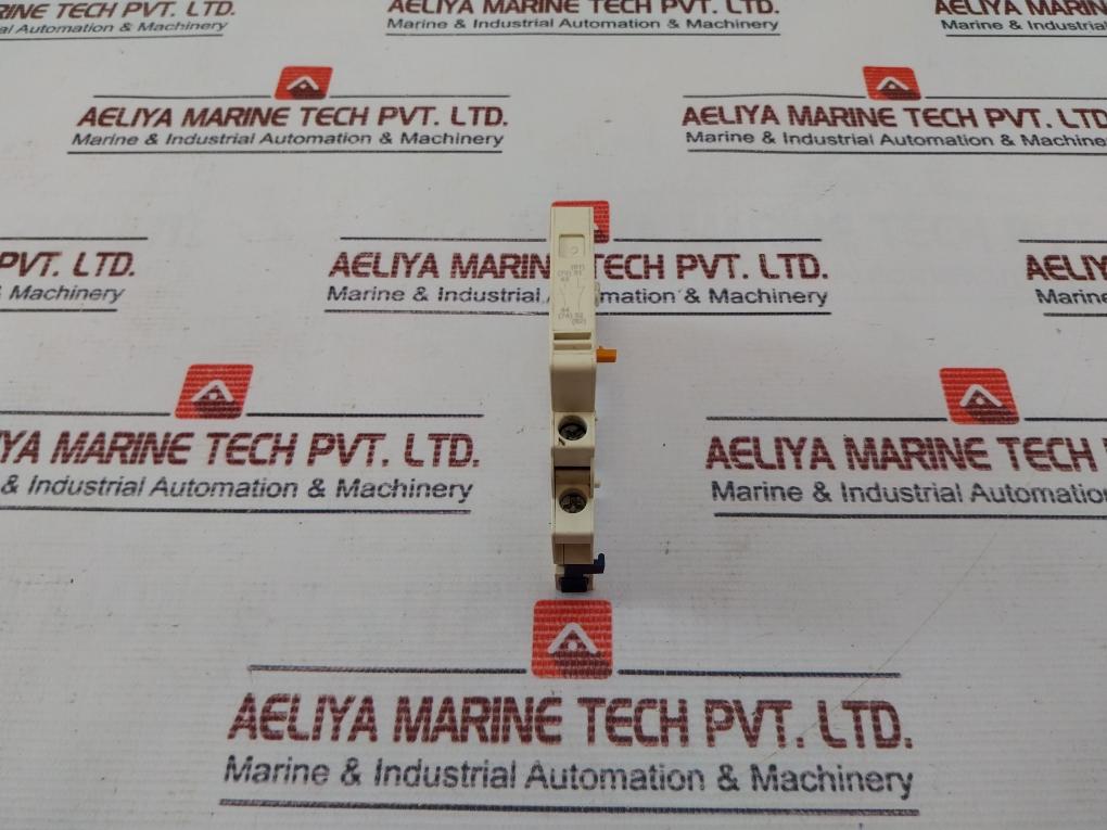 Lot Of 2X Schneider Electric Gvan11 Auxiliary Contact Block
