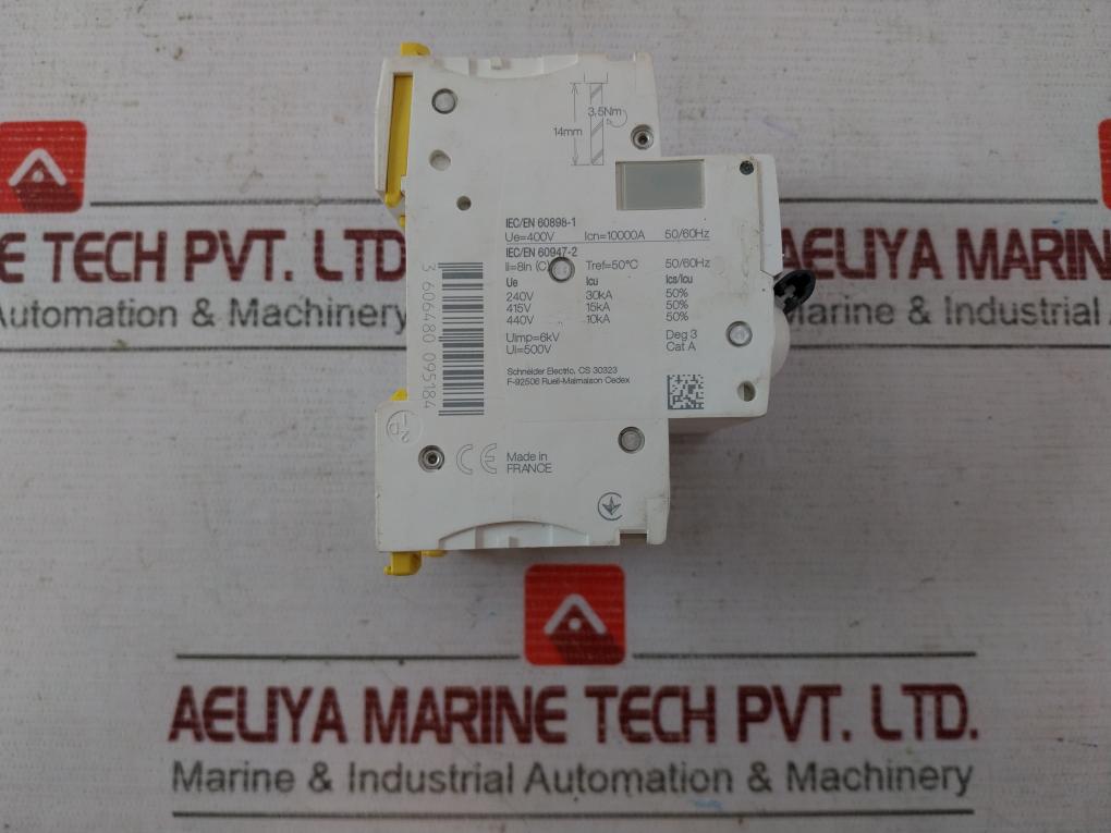 Schneider Electric Ic60H C 63A Miniature Circuit Breaker A9F89363 400V 50/60Hz