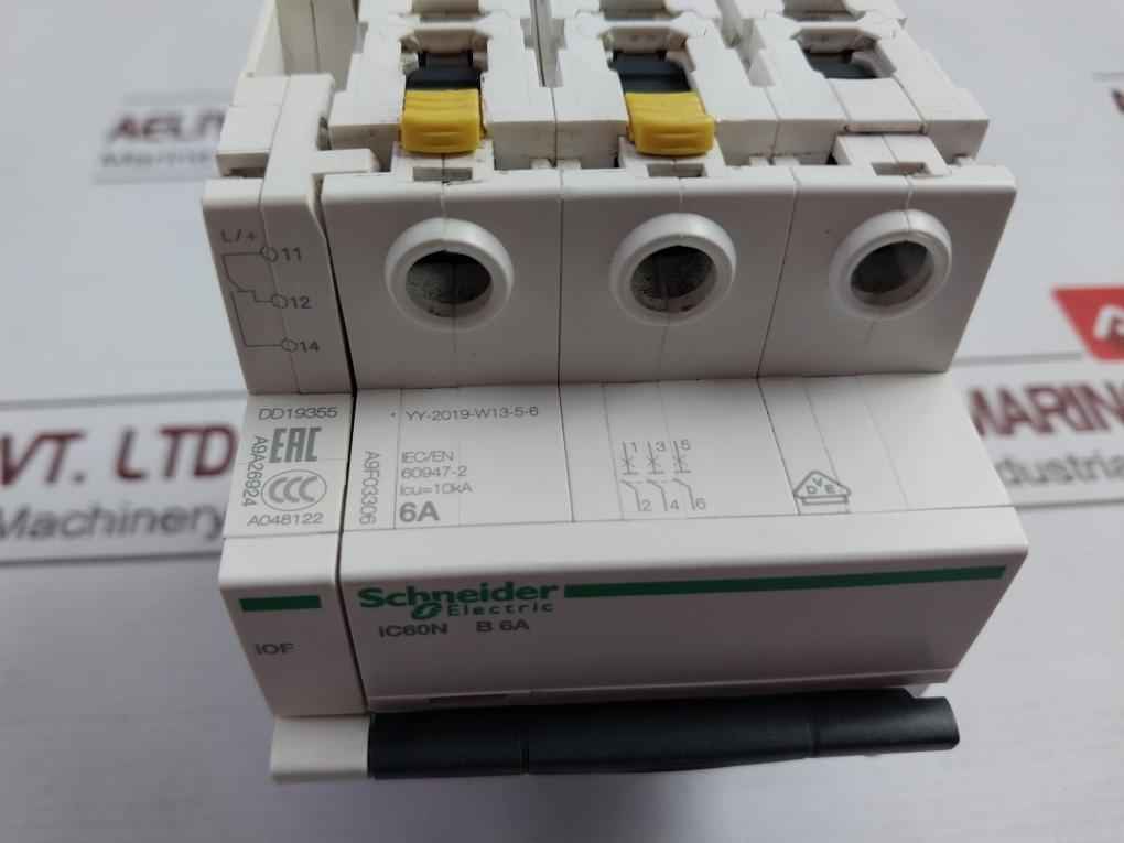 Schneider Electric Ic60N Miniature Circuit Breaker 400V Ac 6A 50–60 Hz