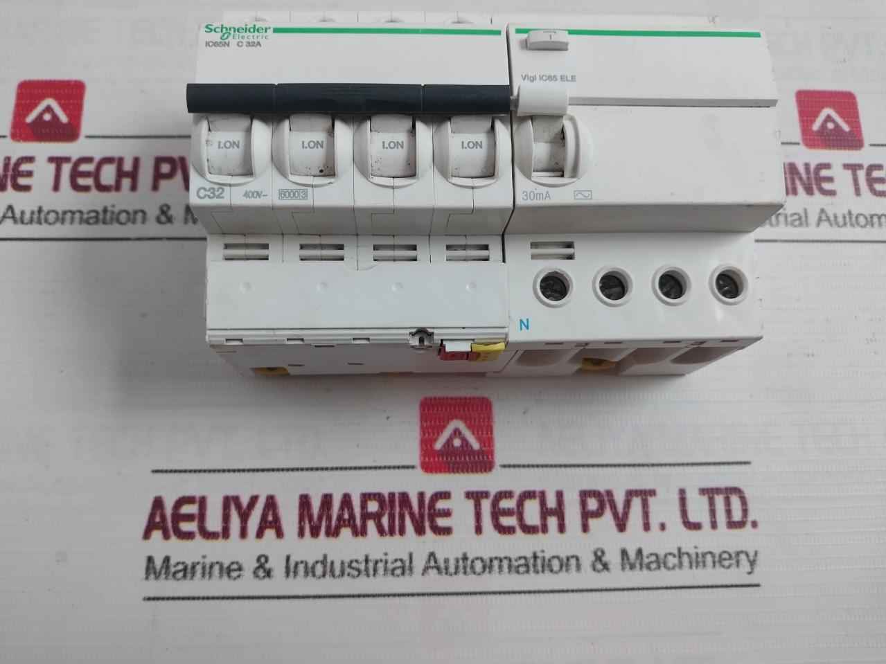 Schneider Electric Ic65N Miniature Circuit Breaker 400V 32A 30C