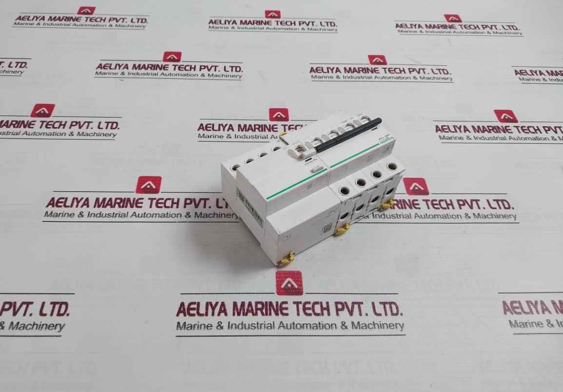 Schneider Electric Ic65N Miniature Circuit Breaker 400V 32A 30C