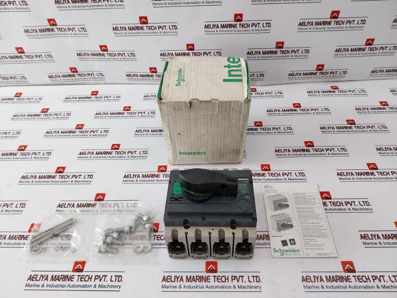 Schneider Electric Ins 250 Switch-disconnector With Black Rotary Handle 750v