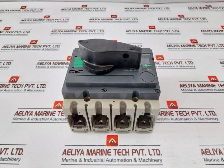 Schneider Electric INS 250 Switch-disconnector With Black Rotary Handle 750v