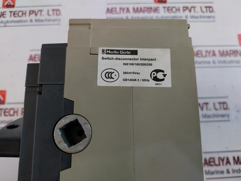 Schneider Electric Ins 250, 4P Switch Disconnector With Black Rotary Handle