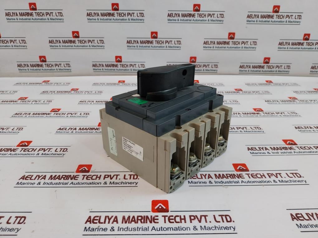 Schneider Electric Ins 250, 4P Switch Disconnector With Black Rotary Handle