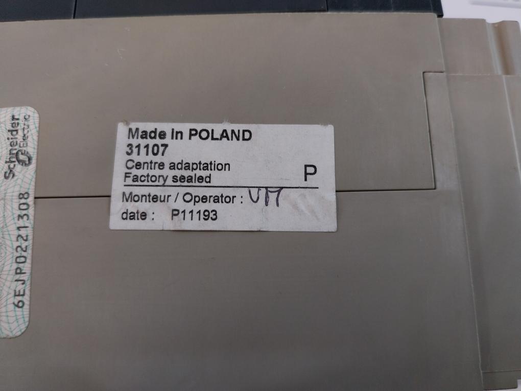 Schneider Electric Ins 250, 4P Switch Disconnector With Black Rotary Handle