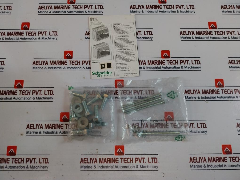 Schneider Electric Ins 630, 4P Switch Disconnector With Black Rotary Handle 750V