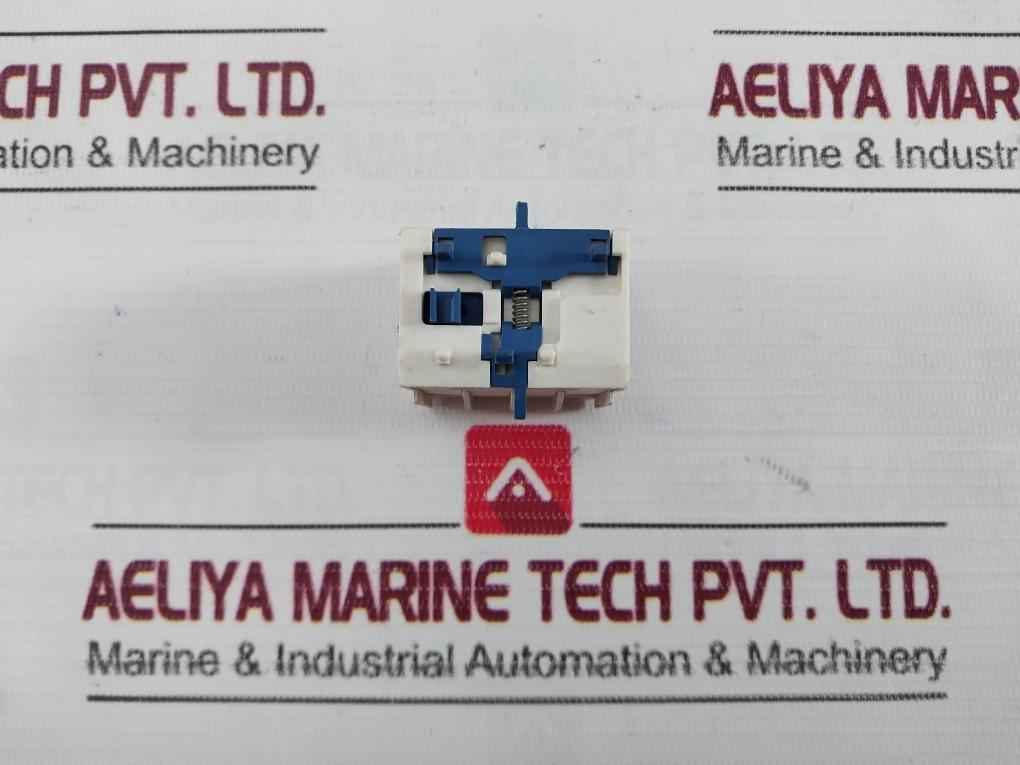 Schneider Electric La1Kn04 Auxiliary Contact Block Iec/En 60947-5-1 690V 10A