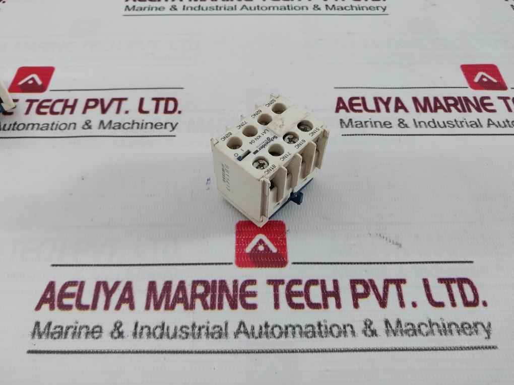 Schneider Electric La1Kn04 Auxiliary Contact Block Iec/En 60947-5-1 690V 10A