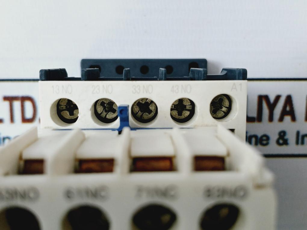 Schneider Electric La1 Kn 22 Auxiliary Contact Block 690V-50/60Hz