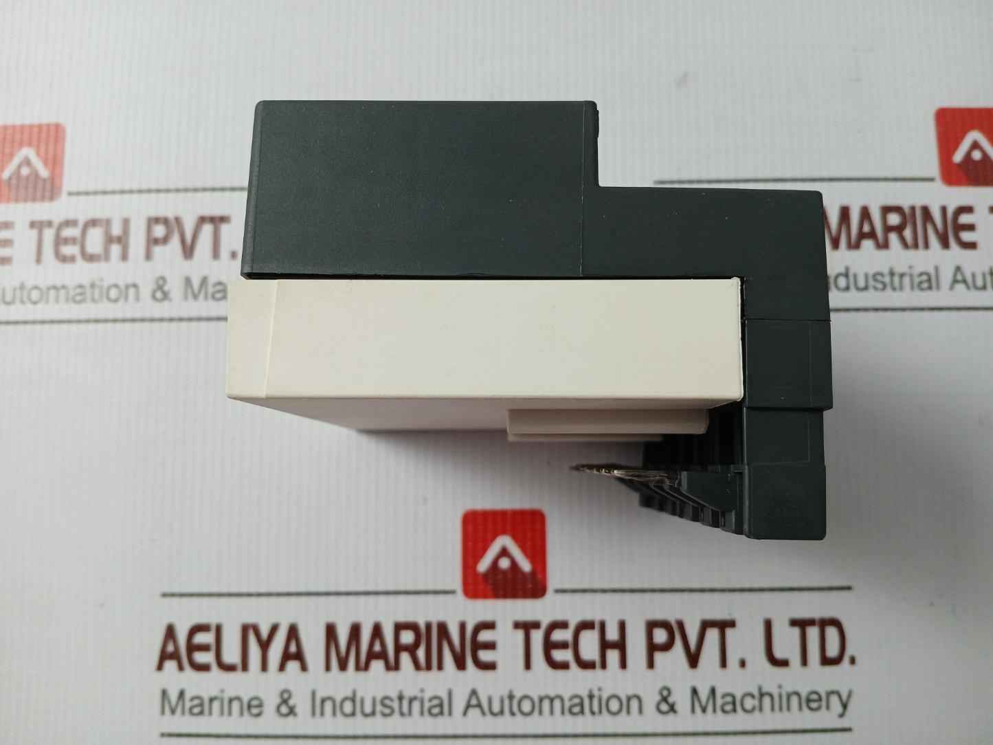 Schneider Electric Lad3B1 Upstream Terminal Block Rn1839 690V