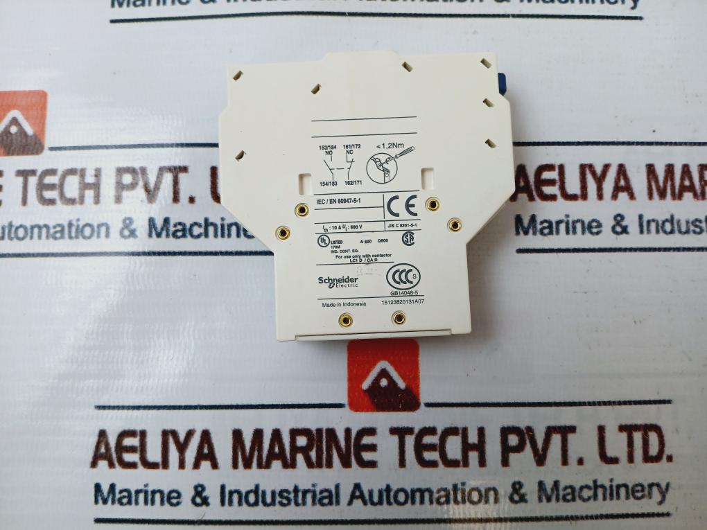 Lot Of 2X Schneider Electric Lad8N11 Auxiliary Contact Block