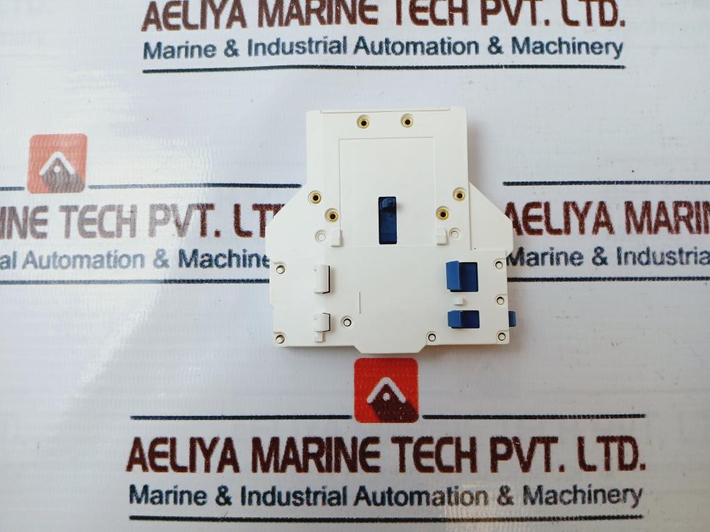 Lot Of 2X Schneider Electric Lad8N11 Auxiliary Contact Block