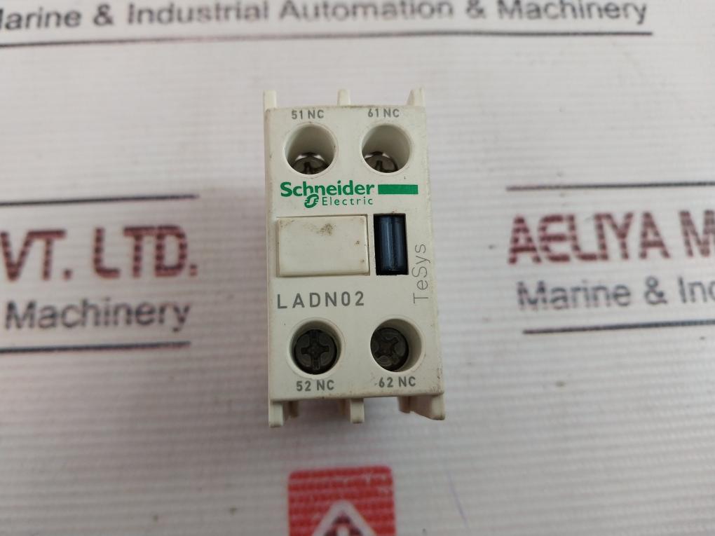 Schneider Electric Ladn02 Auxiliary Contact Block 690V 10A