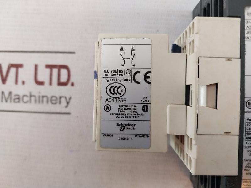 Schneider Electric Ladn11 Auxiliary Contact Block 10A 690V 24V Dc 20A 6Kv 600V