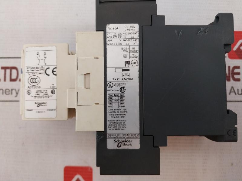 Schneider Electric Ladn11 Auxiliary Contact Block 10A 690V 24V Dc 20A 6Kv 600V