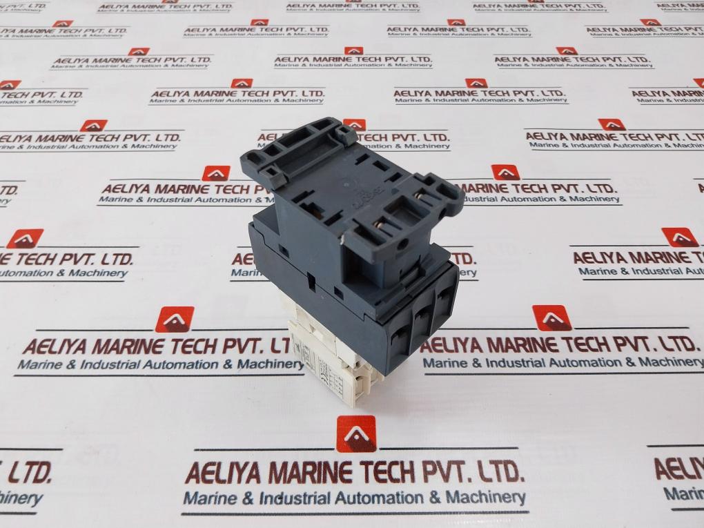 Schneider Electric Ladn22/ Lc1 D38 Auxiliary Contact Block With Contactor