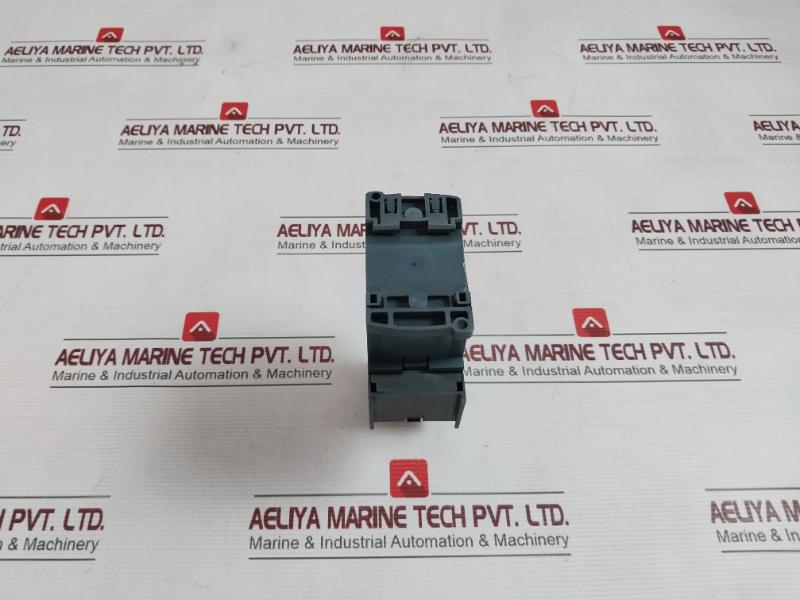 Schneider Electric Ladr0 Time Delay Auxiliary Contact Block 690V Iec 947 Vde0660