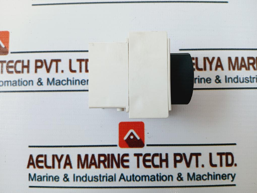 Schneider Electric Ladt2, 0,1-30S Time Delay Block 690V 10A