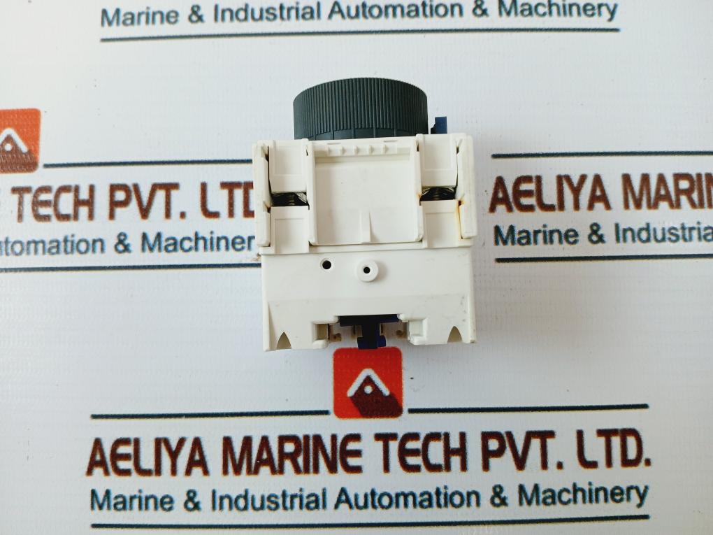 Schneider Electric Ladt2, 0,1-30S Time Delay Block 690V 10A