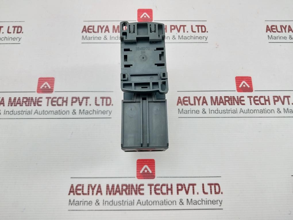 Schneider Electric Tesys D Contactor With Lrd 06 Overload Relay Lc1D09