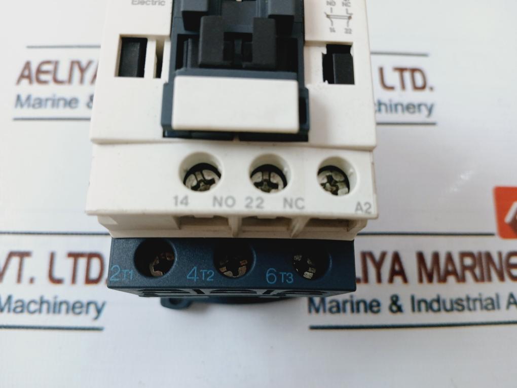 Schneider Electric Lc1D09P7 Contactor 4Kw/400V 5Hp/480V