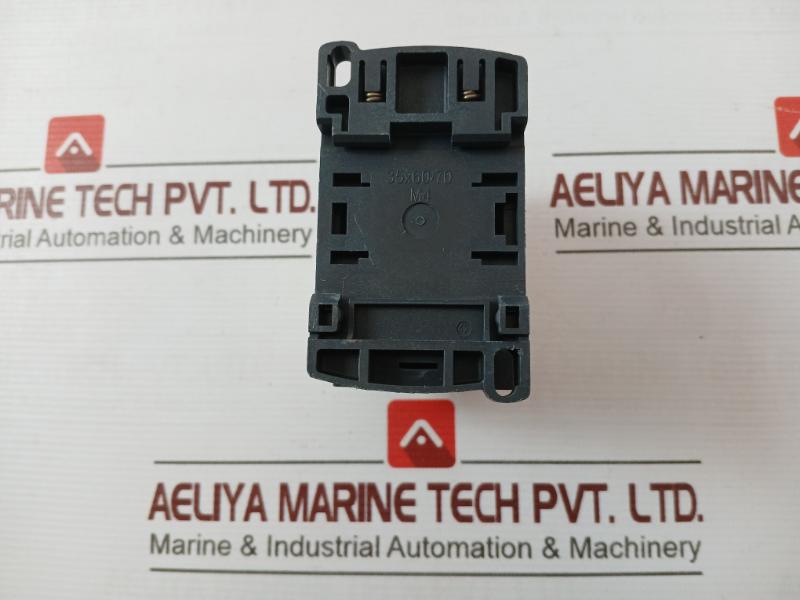 Schneider Electric Lc1D09 Tesys D Contactor Vde 0660 220V 50/60Hz 8C1035 4