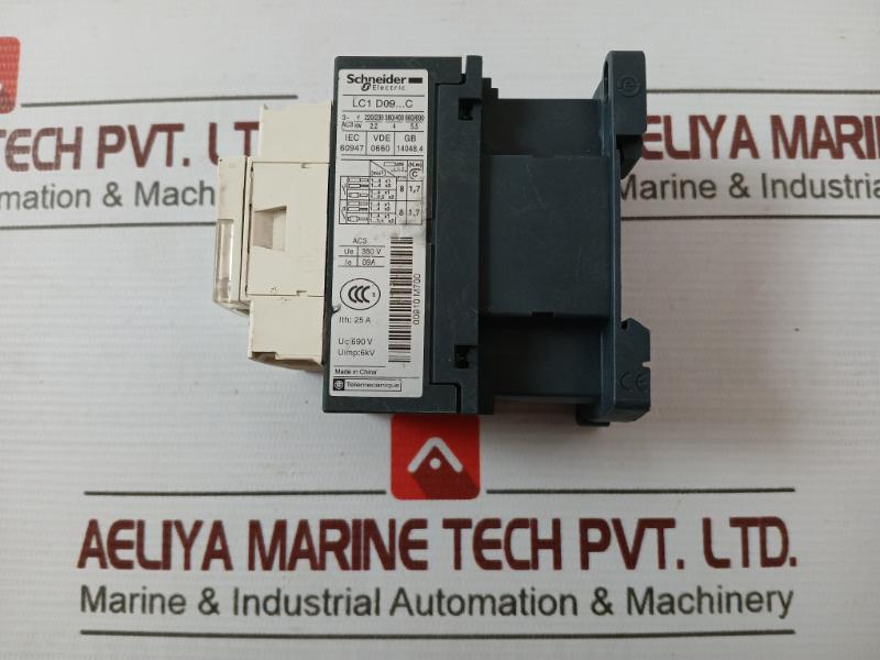 Schneider Electric Lc1D09 Tesys D Contactor Vde 0660 220V 50/60Hz 8C1035 4