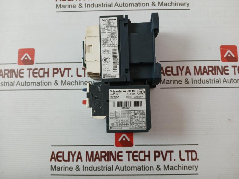Schneider Electric Lc1D12 3-pole Contactor 12A 220V Coil Tesys D Series