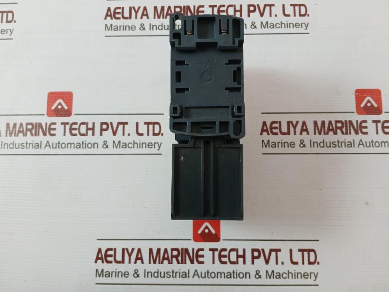 Schneider Electric Lc1D12 3-pole Contactor 12A 220V Coil Tesys D Series