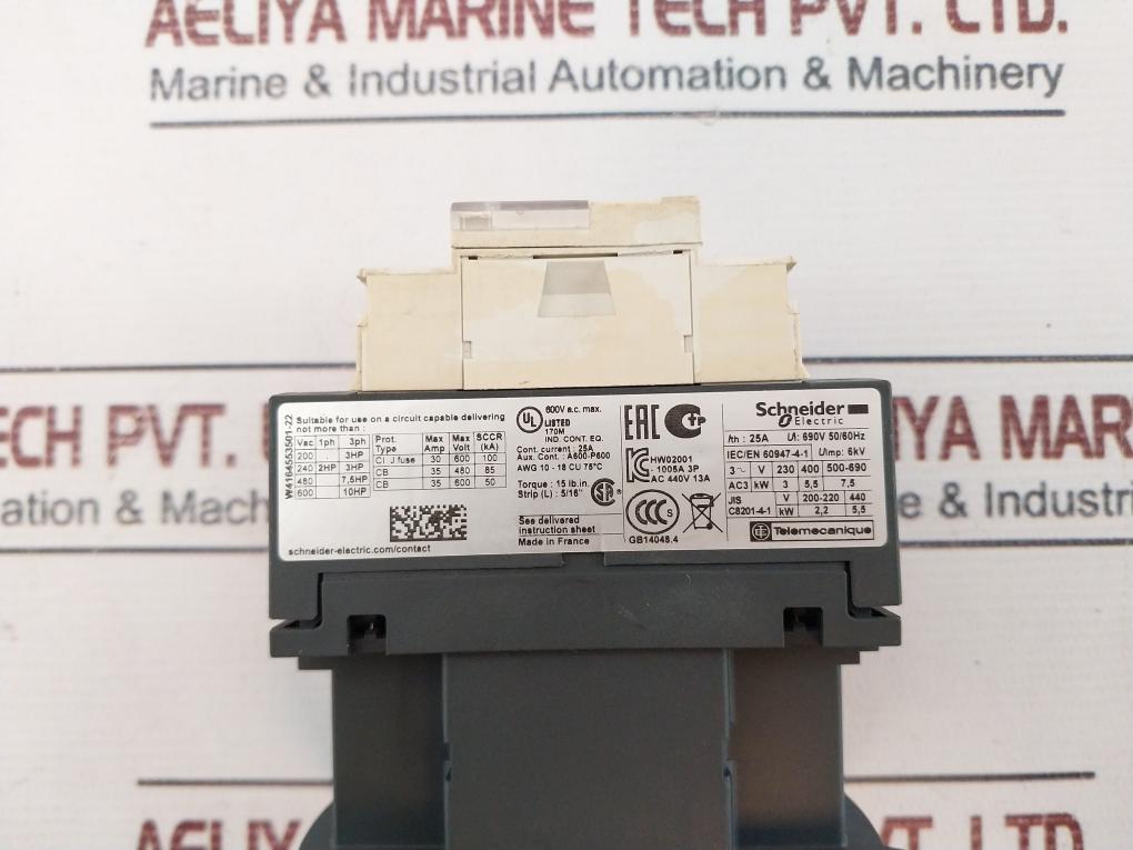 Schneider Electric Lc1D12 Contactor 690V 50/60Hz 13A