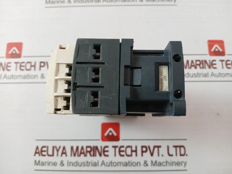 Schneider Electric Lc1D12 Thermal Overload Relay W/ Tesys D Contactor