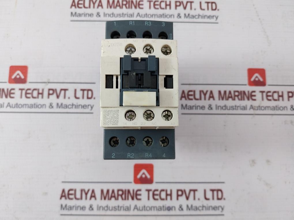 Schneider Electric Lc1D258 Contactor 40A 690V 50/60Hz Iec/En 60947-4-1
