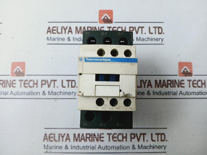 Schneider Electric Lc1D25 Contactor 40A.