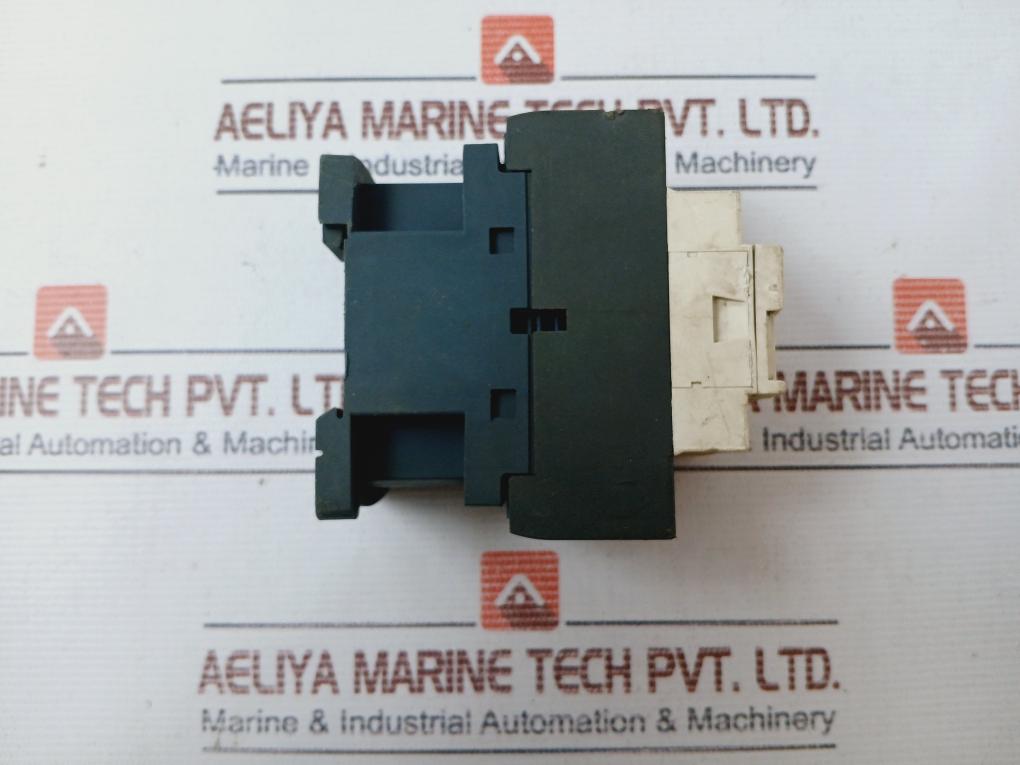 Schneider Electric Lc1D25 Contactor 40A.