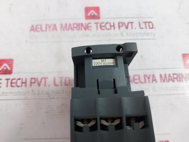 Schneider Electric Lc1D25 Contactor Iec/En 60947-4-1 40A 690V 50/60Hz 600Vac